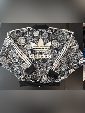 Adidas Original Women's Florido Superstar Cape Jacket XS